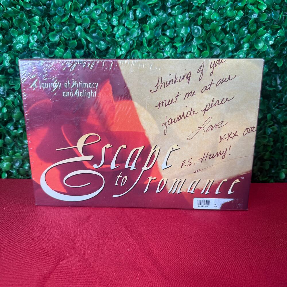 Escape To Romance Journey To Intimacy Amber Musk Edible Massage & Bath Oil Set